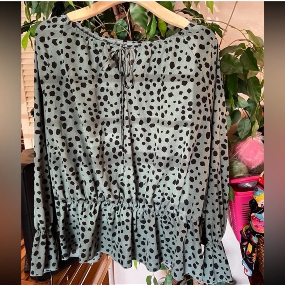 Chic Black and Green Polka Dot Blouse